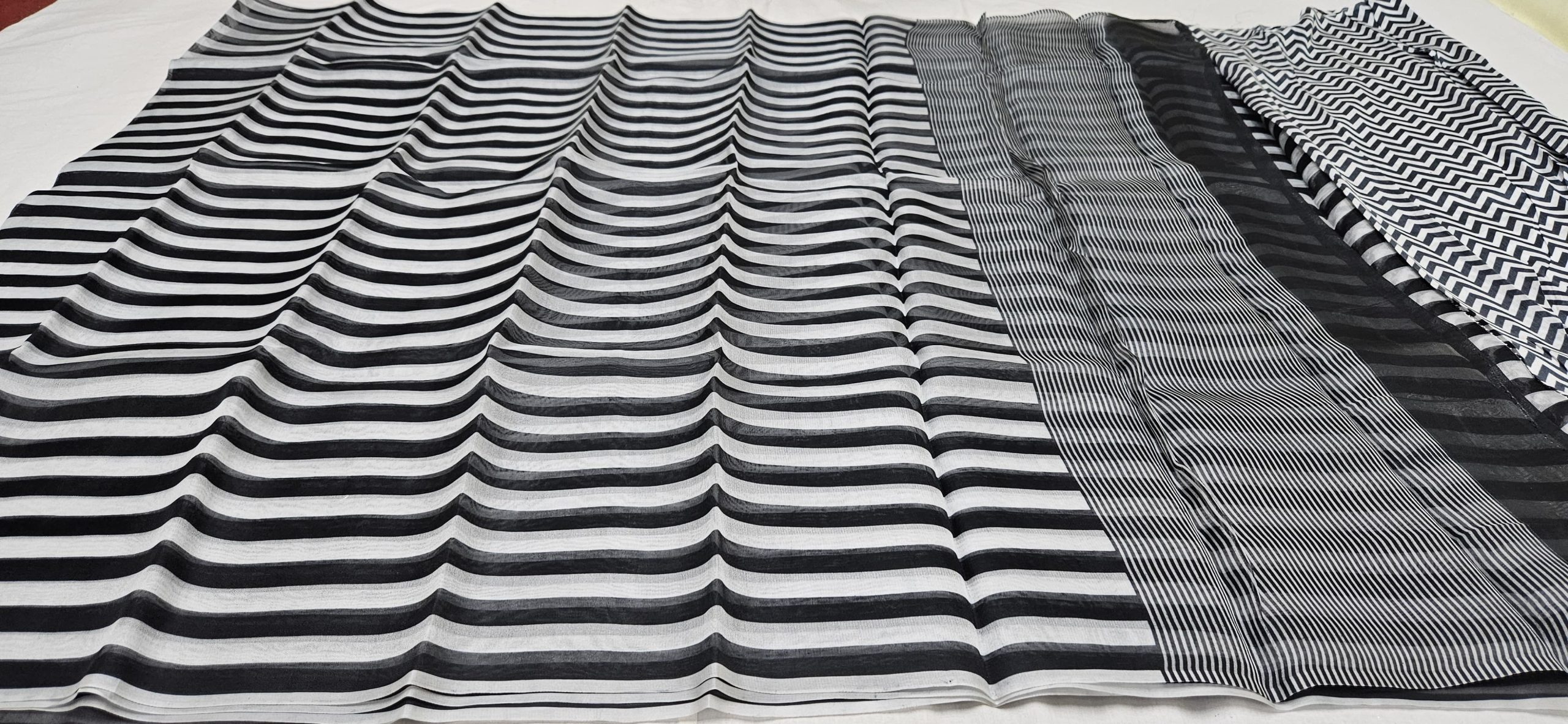 Organza Borderless Trendy silk Black and White Stripes - Image 2
